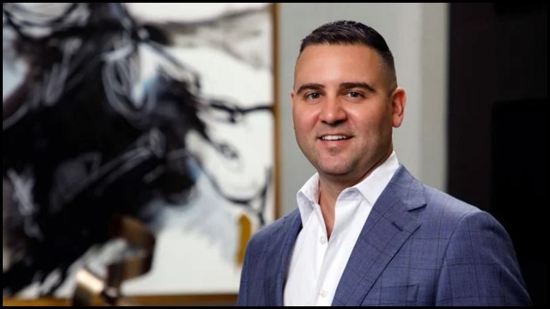 Misha Ezratti Net Worth